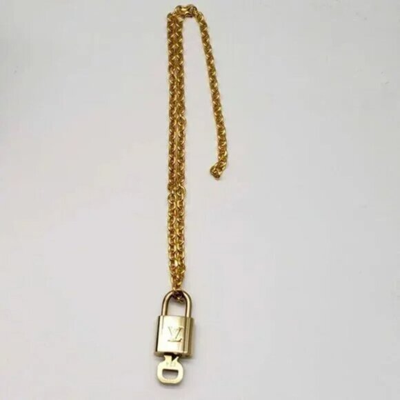 100% Auth Louis Vuitton Lock & Key w/ 18k Gold Plated Chain Necklace - Picture 3 of 9